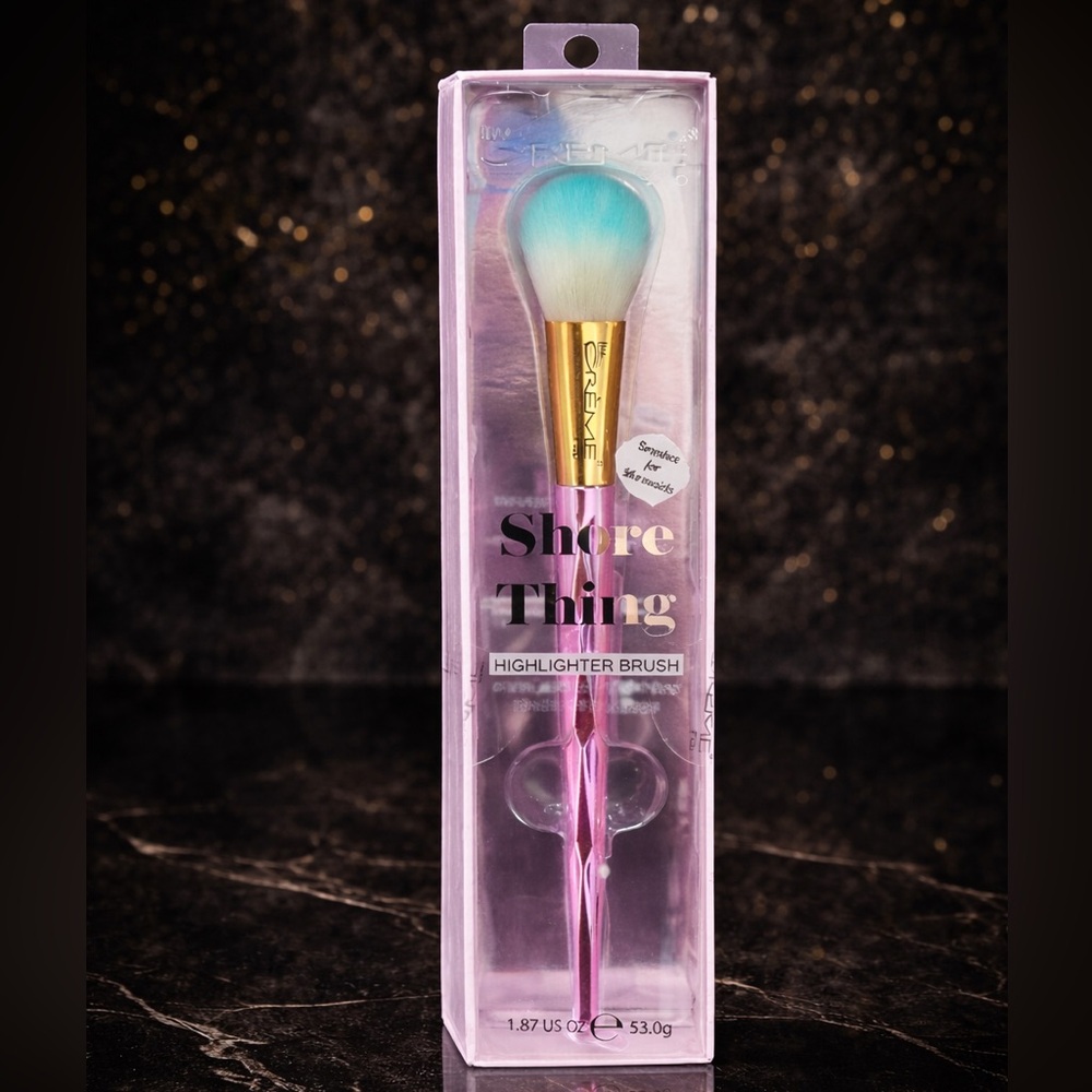 The Crème Shop “Shore Thing” Highlighter Brush – Mermaid Collection ✨🌊